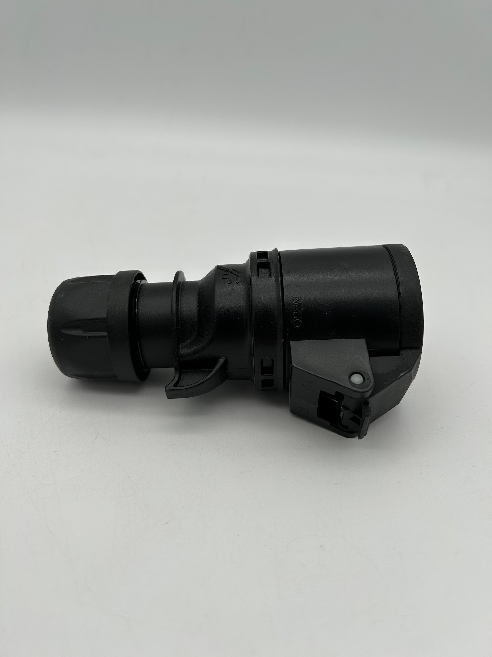 Krachtstekker 4 polen zwart zwart  