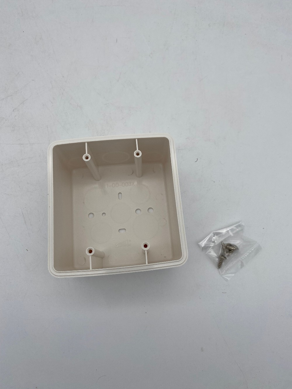 Surface Mount Back Box 